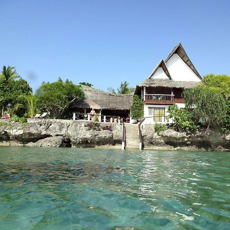 Asian Belgian Dive Resort 莫阿尔博阿 外观 照片