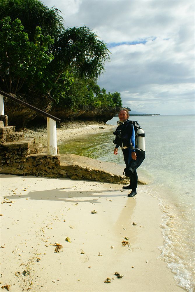 Asian Belgian Dive Resort 莫阿尔博阿 外观 照片